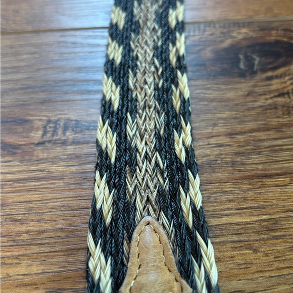 Vintage Western Leather & Horsehair Belt – Size 22 – Handmade Style - Picture 3 of 6